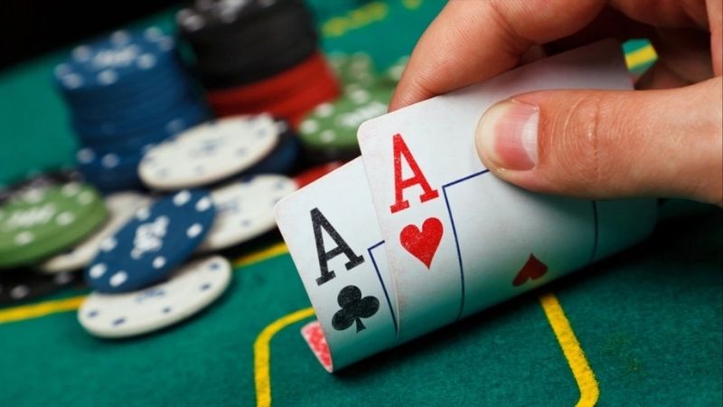 Poker là gì? Hướng dẫn cách chơi và mẹo thắng lớn 3 Cá cược Poker đơn giản hơn với hướng dẫn tại SunwinSE